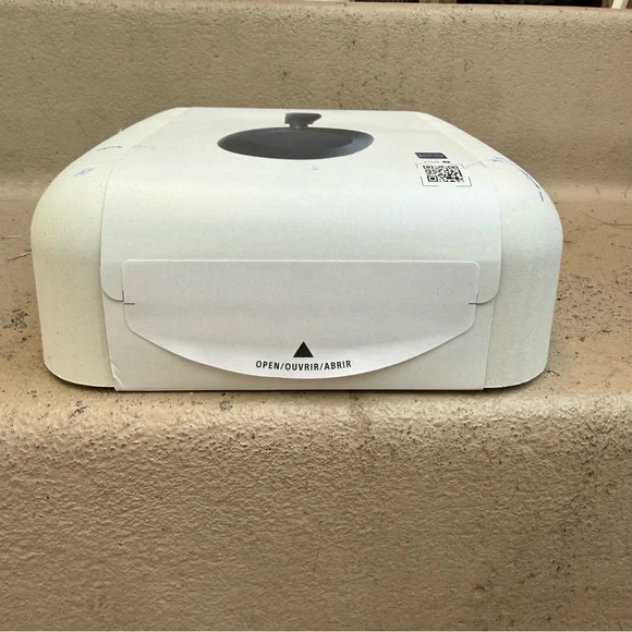 New Sony WH-1000XM6 Wireless Bluetooth Noise Canceling - Picture 4 of 7